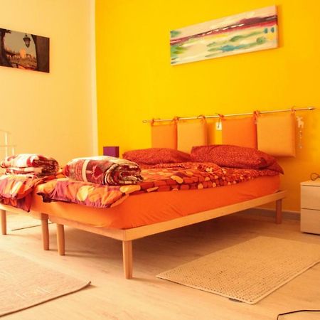 Casa Vacanze Claudette Arco Luaran gambar
