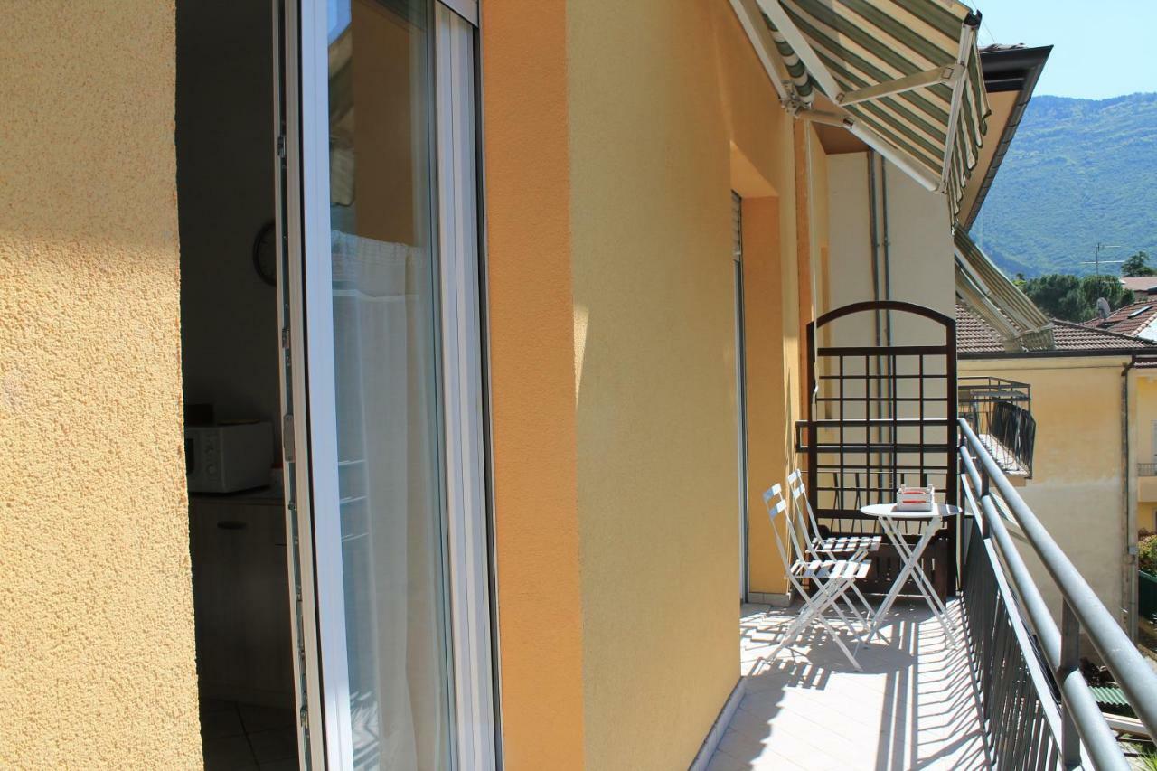 Casa Vacanze Claudette Arco Luaran gambar